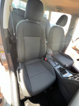 
										Volkswagen Golf 1.6 Tdi 115cv completo									