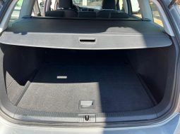 
										Volkswagen Golf 1.6 Tdi 115cv completo									