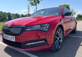Skoda SuperB Hibrido enchufable 2022