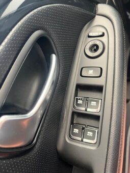 
										Kia Carens 1.6 CRDi 16 v 115 cv completo									