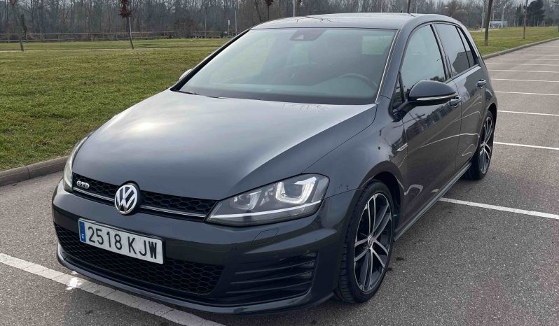
								Volkswagen Golf GTD 2.0 TDI 183CV completo									