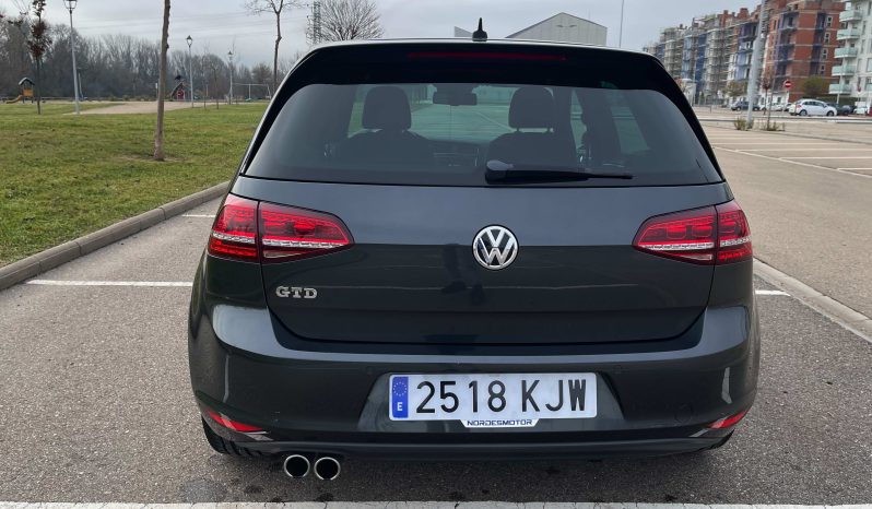 
								Volkswagen Golf GTD 2.0 TDI 183CV completo									