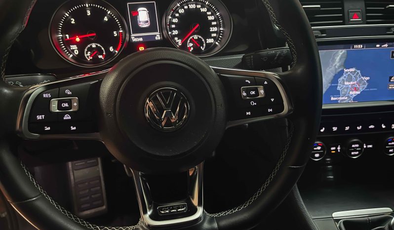 
								Volkswagen Golf GTD 2.0 TDI 183CV completo									