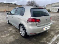 
										Volkswagen Golf 2.0 TDI 140 CV DSG completo									