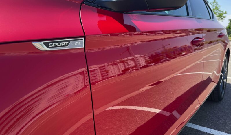 
								Skoda SuperB Hibrido enchufable 2022 completo									