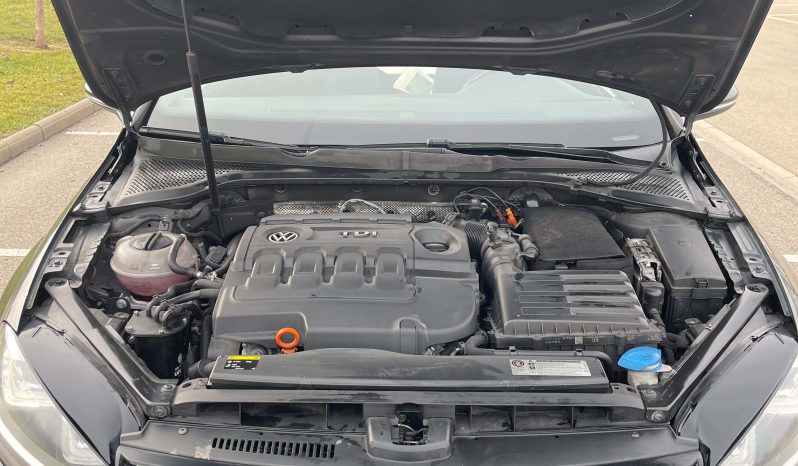 
								Volkswagen Golf GTD 2.0 TDI 183CV completo									