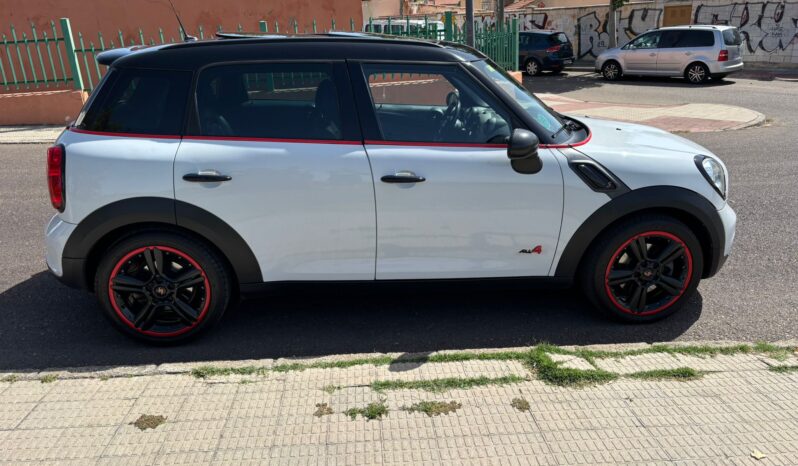 
								MINI Countryman Cooper S all4 184 cv completo									