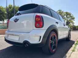 
										MINI Countryman Cooper S all4 184 cv completo									