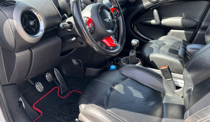 
								MINI Countryman Cooper S all4 184 cv completo									