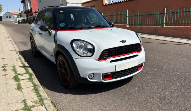 
								MINI Countryman Cooper S all4 184 cv completo									