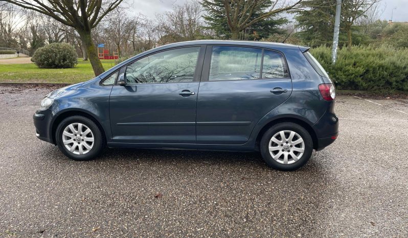 
								Volkswagen Golf Plus 2.0 TDI 140 CV completo									
