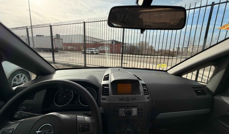 
								Opel Zafira 1.9 cdti 100 cv 7 plazas completo									