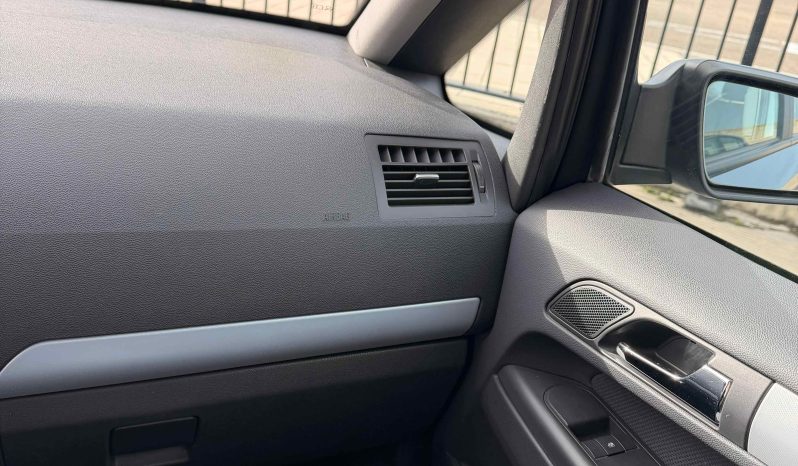 
								Opel Zafira 1.9 cdti 100 cv 7 plazas completo									