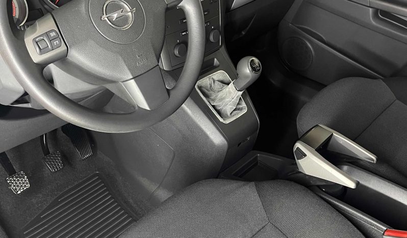 
								Opel Zafira 1.9 cdti 100 cv 7 plazas completo									