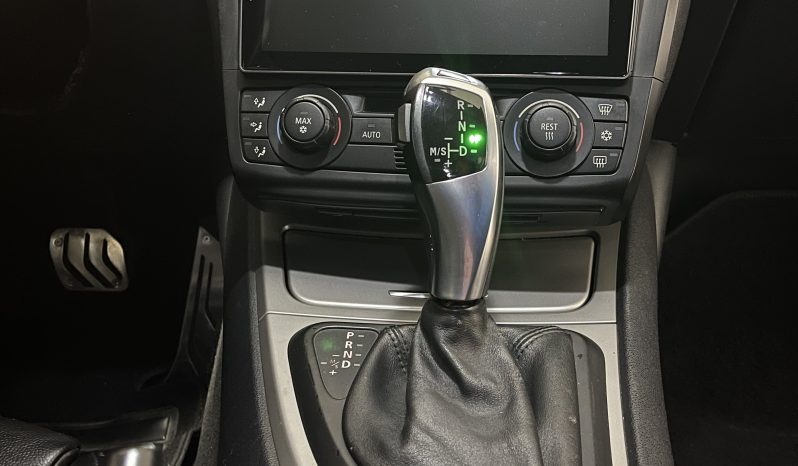 
								BMW 120dA 163 cv completo									