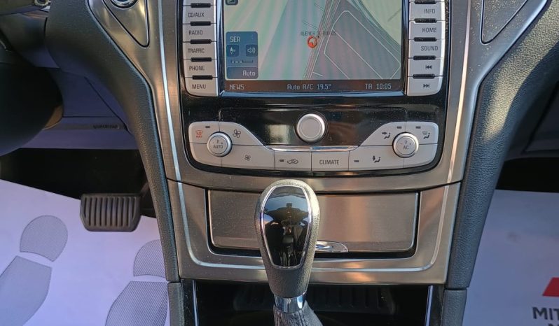 
								FORD MONDEO 2.0 TDCI 140 CV TITANIUM POWERSHIFT completo									