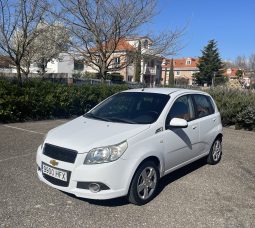 
										CHEVROLET AVEO 1.2 16V 84CV completo									