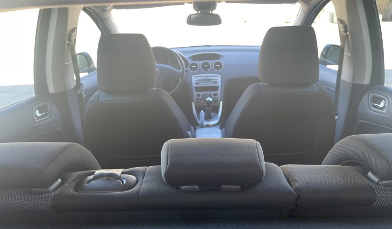 
								PEUGEOT 308 1.6 VTI 120 CV completo									