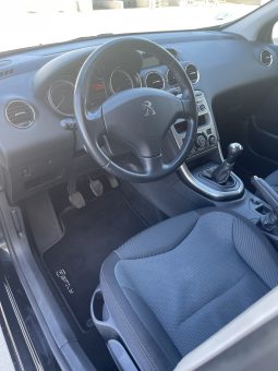 
										PEUGEOT 308 1.6 VTI 120 CV completo									