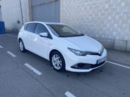 TOYOTA AURIS HYBRID 140H BUSINESS