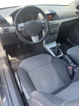 
										OPEL ASTRA GTC 1.7 CDTI SPORT 110CV completo									